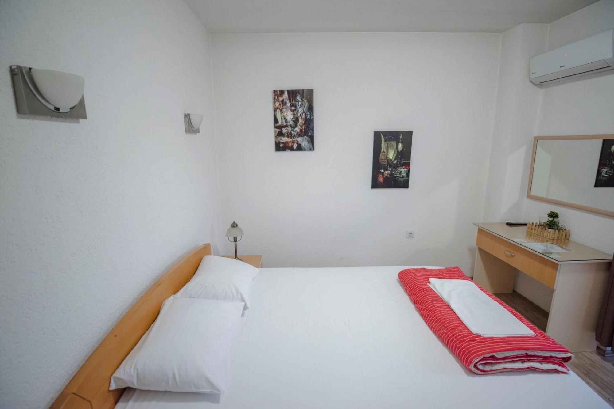Hotel Kiko ビトラ エクステリア 写真